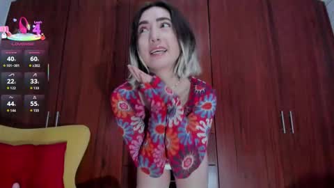 Snapshot of carly_grasso chatting on 02.01.26 carly grasso online show from 02.01.26