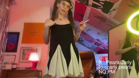 Carly Pearls online show from 06.14.26