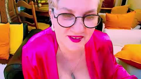 Carmen online show from 05.12.26