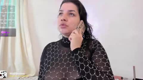 Snapshot of carmesix__ chatting on 10.08.25 carmesix__ online show from 10.08.25