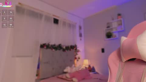 caro_sanchezz online show from 10.09.25