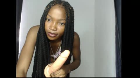 caroline online show from 03.27.26