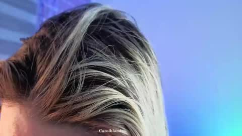 Snapshot of carolblonde chatting on 11.23.25 Char online show from 11.23.25