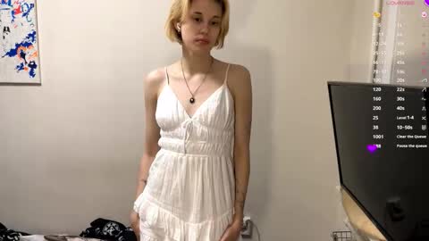 Snapshot of carolcaci chatting on 12.01.25 Call me Carol online show from 12.01.25