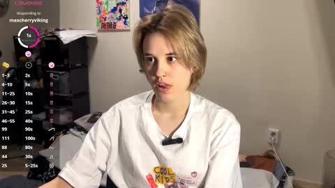 Snapshot of carolcaci chatting on 02.08.26 Call me Carol online show from 02.08.26