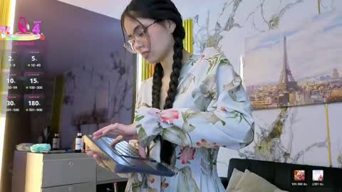 CAROLINA  online show from 05.26.26