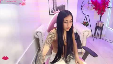 CAROLINA.  online show from 03.05.26