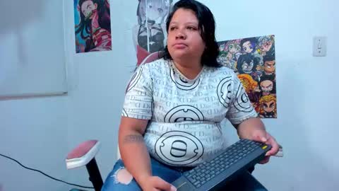 Angie Carolina online show from 03.12.26