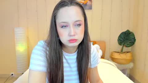 Snapshot of carolina_sky chatting on 04.10.26 carolina_sky online show from 04.10.26