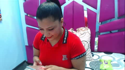 carolina suarez online show from 04.14.26