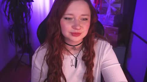 Snapshot of carolina_winter chatting on 12.05.24 Mira online show from 12.05.24