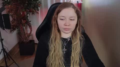 Snapshot of carolina_winter chatting on 02.04.26 Mira online show from 02.04.26