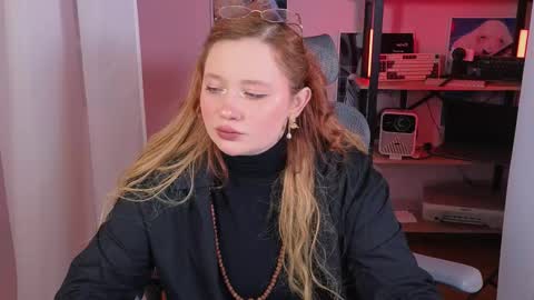 Snapshot of carolina_winter chatting on 03.05.26 Mira online show from 03.05.26