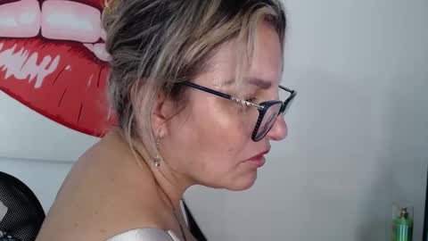 Carolina online show from 02.02.25