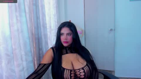 Snapshot of carolinalovehot chatting on 03.13.26 Carolina online show from 03.13.26