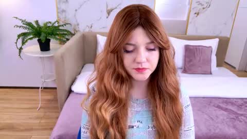 Snapshot of carolinasherry chatting on 11.25.25 carolinasherry online show from 11.25.25