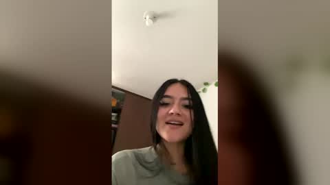 Carolina online show from 04.05.26