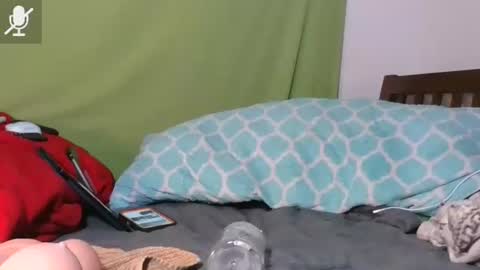 carolinayungin96 online show from 11.11.25