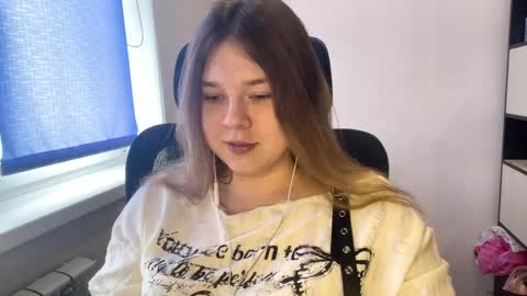 carolindueno online show from 04.02.26