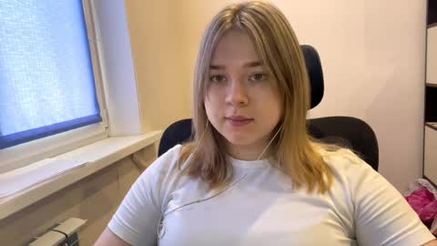 carolindueno online show from 04.05.26