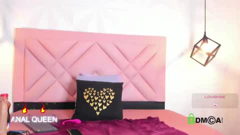 caroline daring online show from 05.02.26