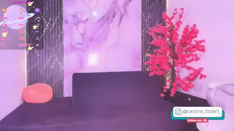 caroline_foster1 online show from 11.21.25