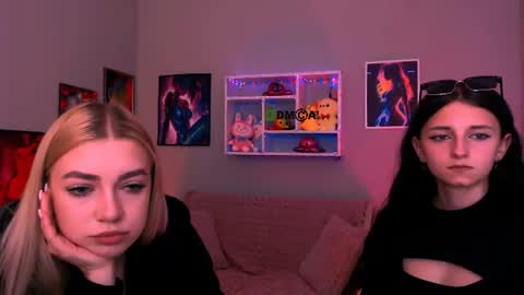 Caroline online show from 06.17.26