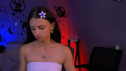 Caroline online show from 07.13.26