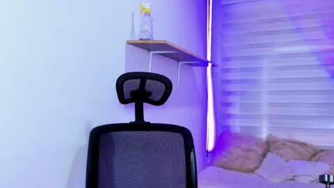 caroline_rodriguez_9 online show from 01.08.26