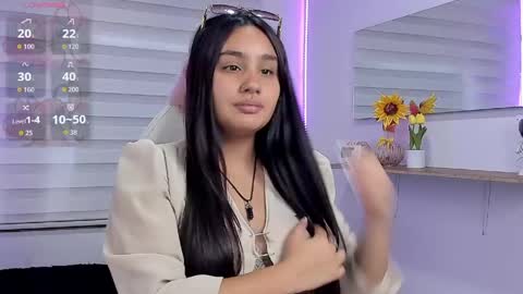 caroline_rodriguez_9 online show from 05.20.26
