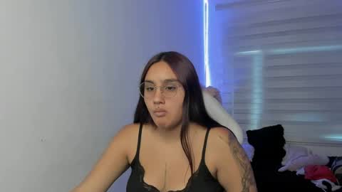 Snapshot of caroline_rodriguez_9 chatting on 07.16.26 caroline_rodriguez_9 online show from 07.16.26