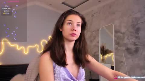 Snapshot of caroline_todd chatting on 01.24.25 Caroline online show from 01.24.25