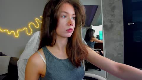 Snapshot of caroline_todd chatting on 02.07.25 Caroline online show from 02.07.25