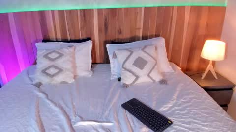 Caroline online show from 09.29.25