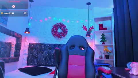 Snapshot of carolinescoth_dl chatting on 12.04.24 Caroline Scoth online show from 12.04.24