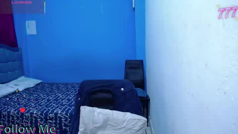 Carolinhe  online show from 05.28.26