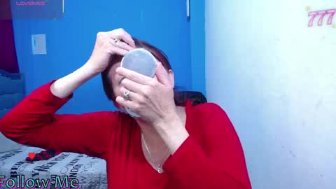 Carolinhe  online show from 06.03.26