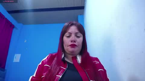 Carolinhe  online show from 06.14.26