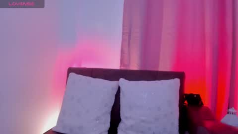 carolinna_ online show from 01.07.25