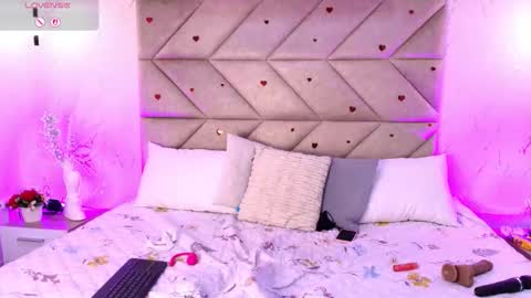 Caro online show from 02.20.26