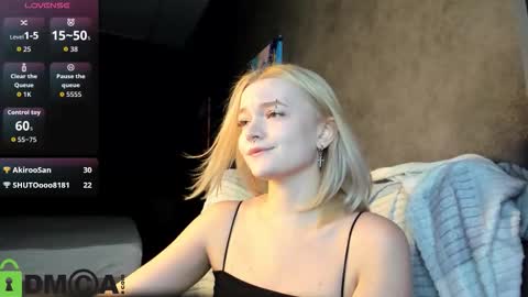 Snapshot of carrie_foster chatting on 09.26.25 Carrie foster online show from 09.26.25