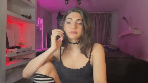 Snapshot of carry_hai chatting on 12.29.24 Carry online show from 12.29.24