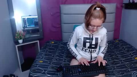 casandraroberthrs707 online show from 03.25.26