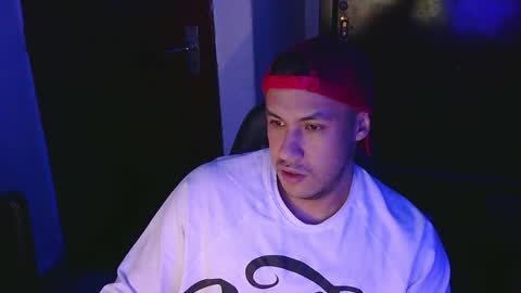      online show from 12.05.24