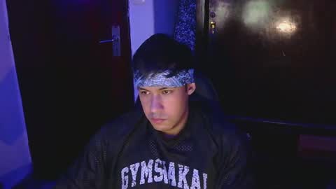      online show from 03.08.25