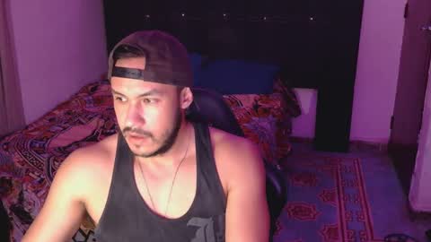      online show from 10.04.25