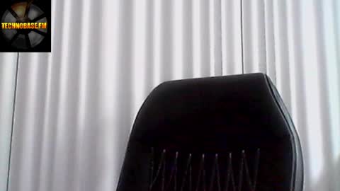 Snapshot of cascadacek chatting on 05.16.26 CASCADACEK online show from 05.16.26