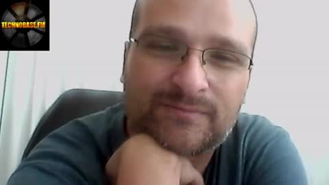 Snapshot of cascadacek chatting on 06.27.26 CASCADACEK online show from 06.27.26