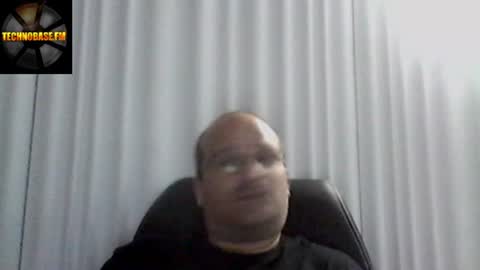 Snapshot of cascadacek chatting on 07.04.26 CASCADACEK online show from 07.04.26