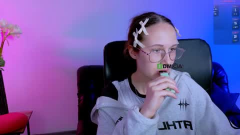 casey_meow_ online show from 06.16.26